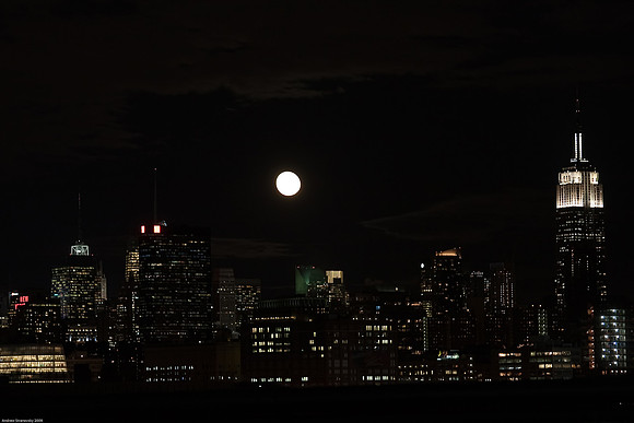 December 3, 2009, Moon over NYC