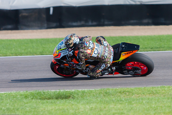 #5 Colin Edwards