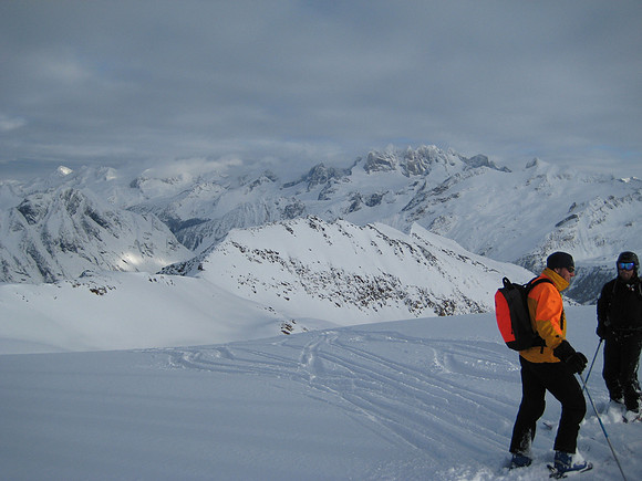 Adamants Heli-Skiing (CMH)